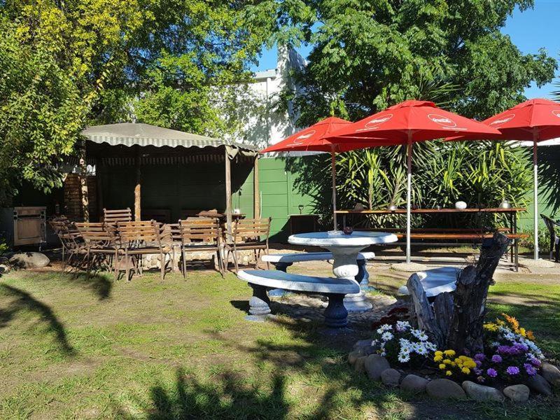 Stumble Inn Backpackers Stellenbosch Exterior photo